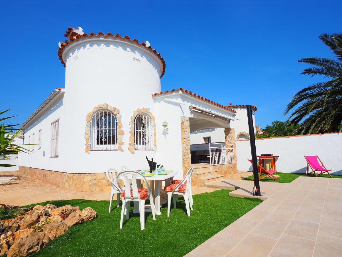 Holiday Home Alberes By Interhome Empuriabrava Εξωτερικό φωτογραφία