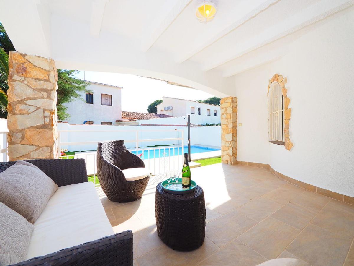 Holiday Home Alberes By Interhome Empuriabrava Εξωτερικό φωτογραφία
